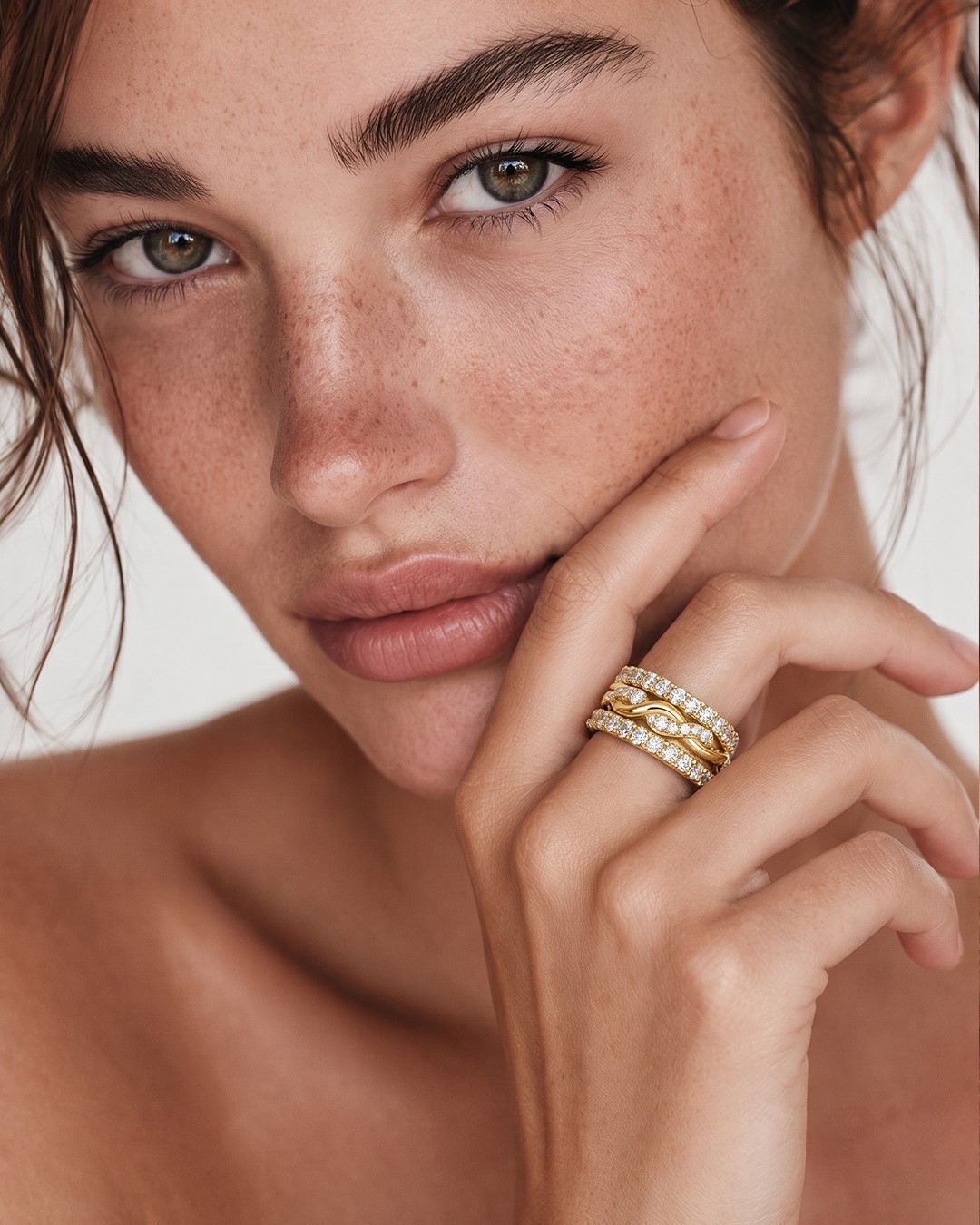 LR16866_For her_2